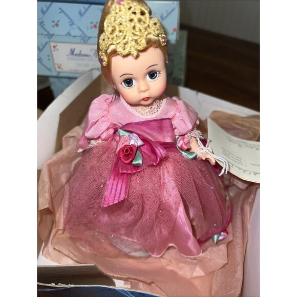 Madame Alexander Doll Cinderella 13400 Pink Gown Flowers 8" w/ Box, Tag Stand - Picture 1 of 6